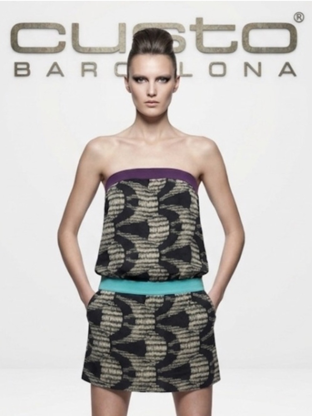 authentic Custo Barcelona designer art strapless dress sz s